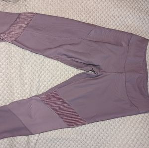 Lavendar workout capris leggings